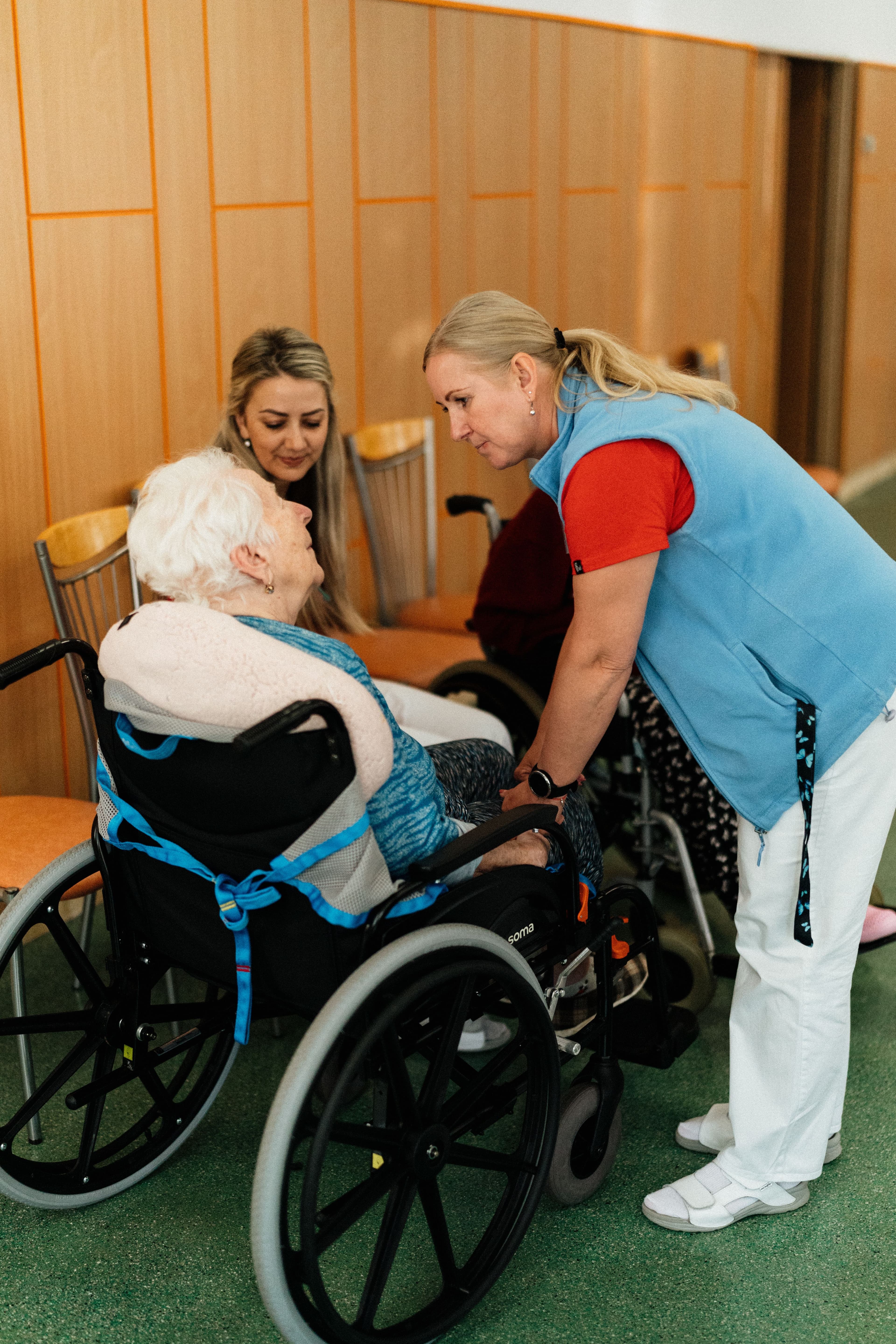 Preventing Caregiver Burnout: A Guide for Family Caregivers