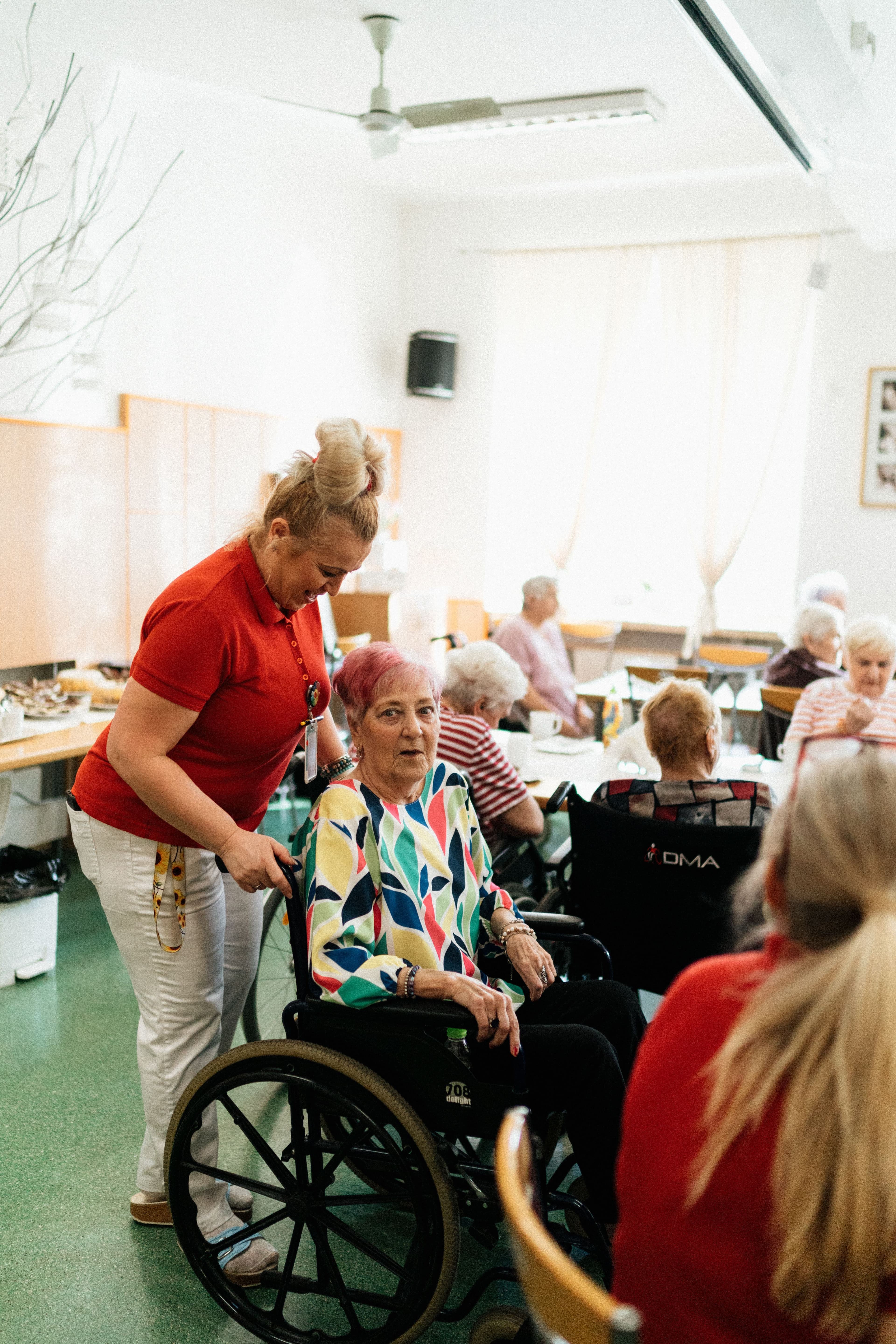 Creating a Safe Home Environment for Aging Seniors